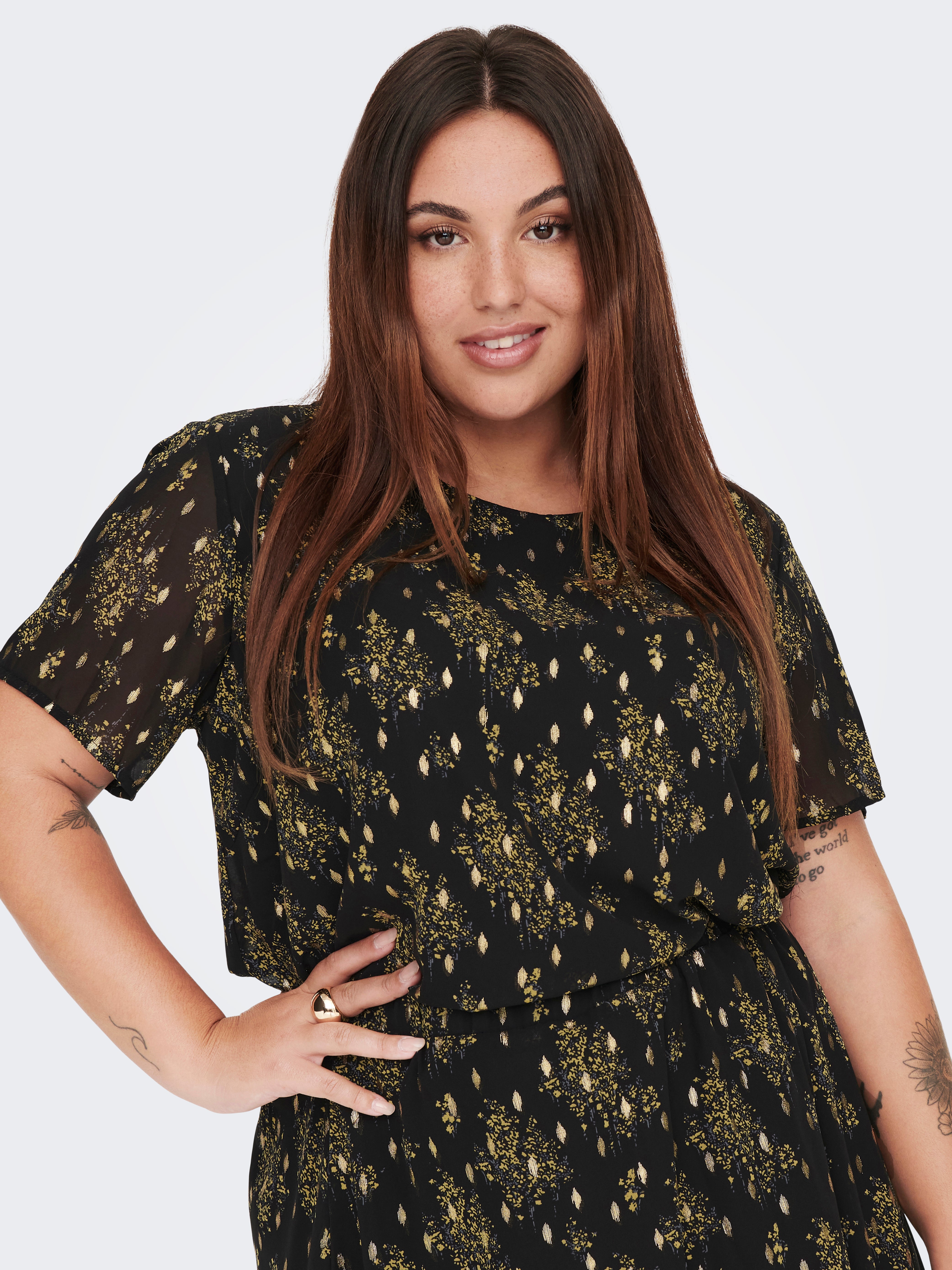 CARMIYA Top Black