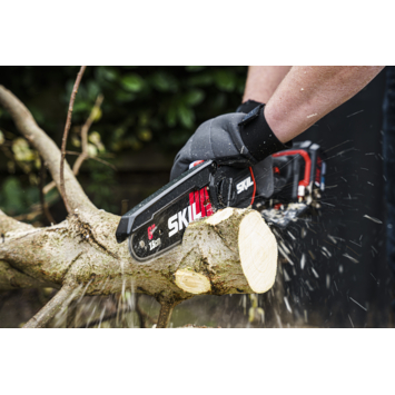 SKIL 20V hand kettingzaag brushless 15cm 0512CA (zonder accu en lader)