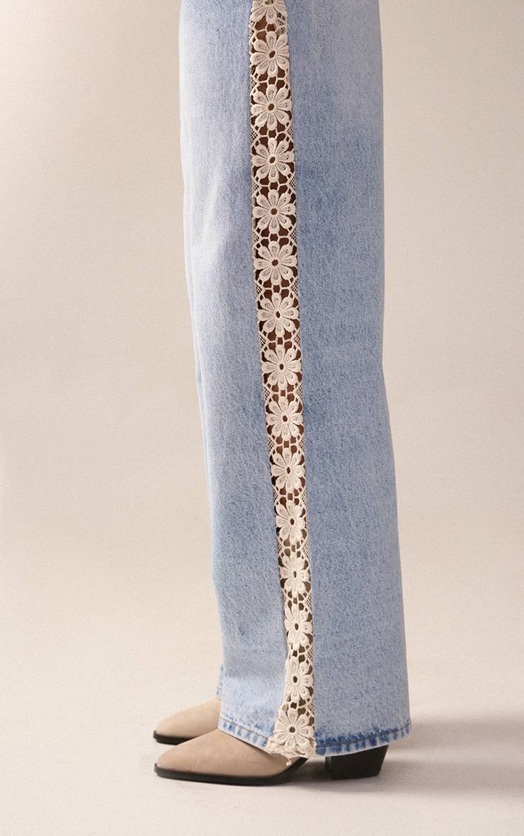 Light Blue Wash Jean À Côtés Crochetés