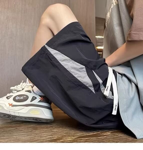 farrahces - Tweekleurige shorts met trekkoordtaille