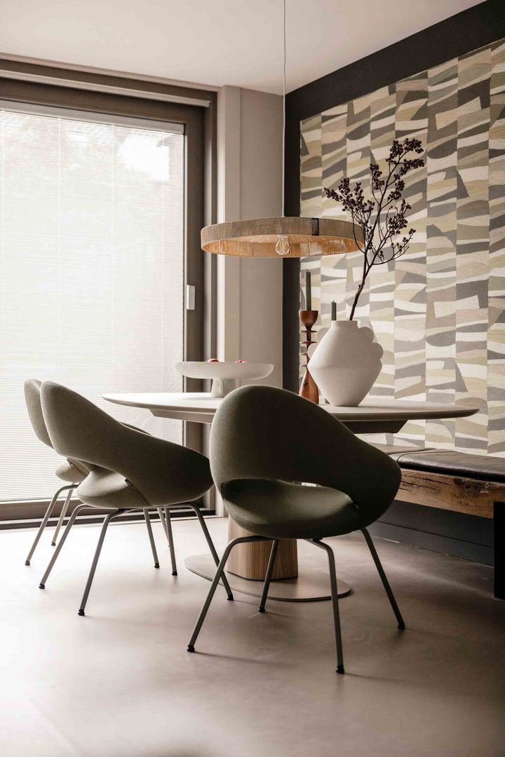 Bree's New World Storq Eettafel