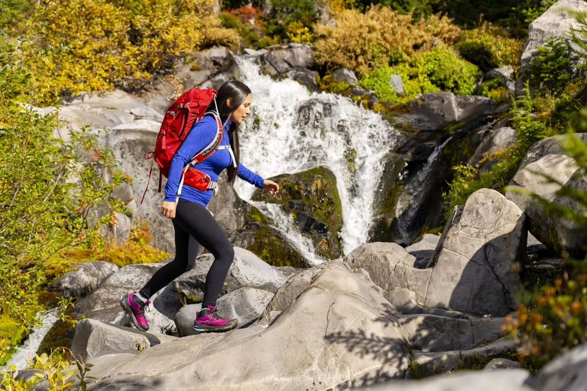 Topo Athletic W-Trailventure 2 WP Raspberry / Black