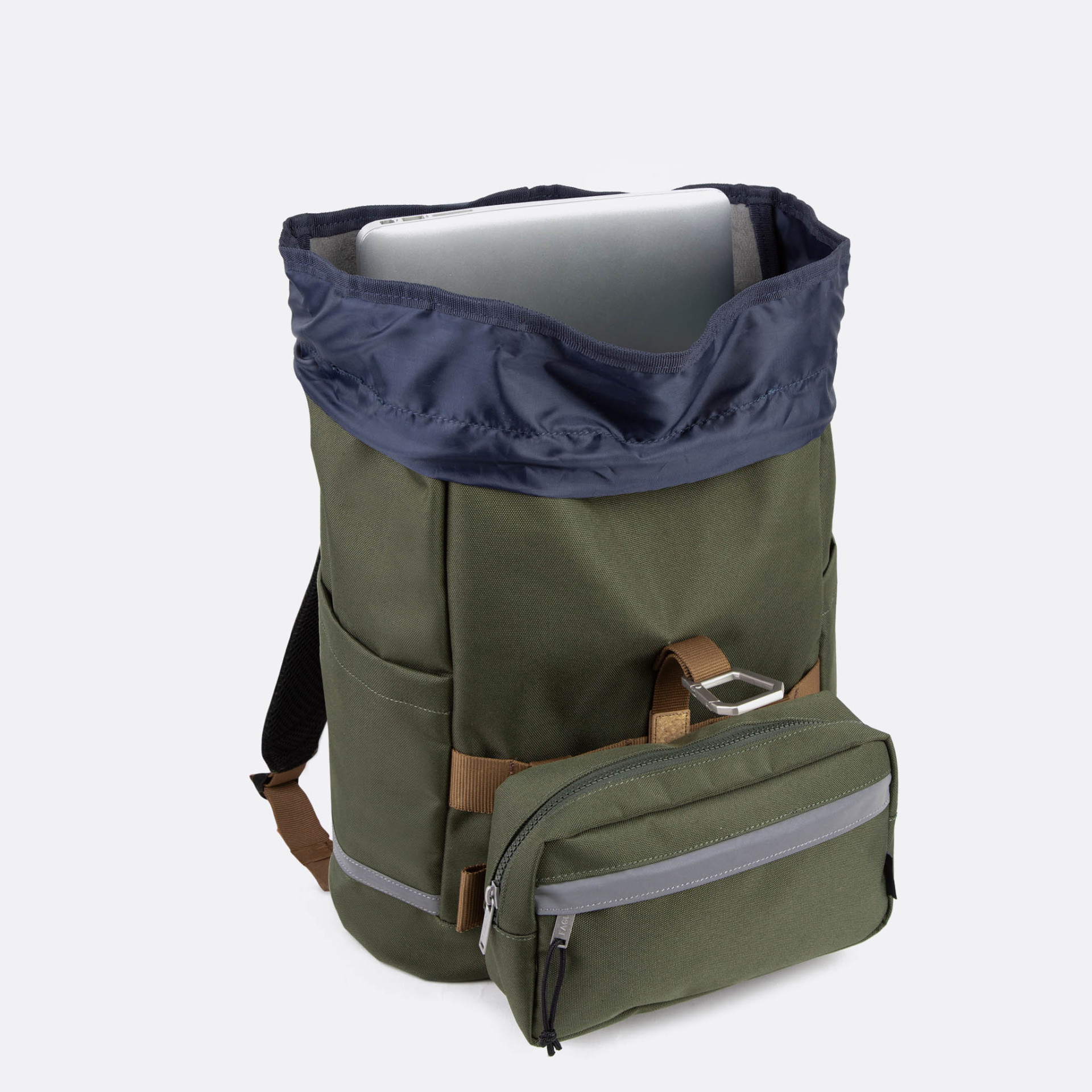 Sac à dos kaki végan en polyester recyclé - modèle Level up