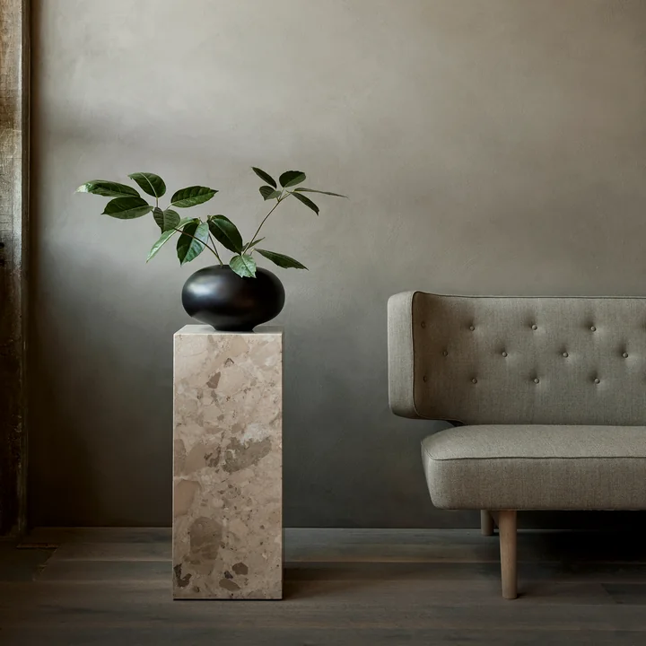 Audo - Surround Vase, H 17,5 cm, Mango