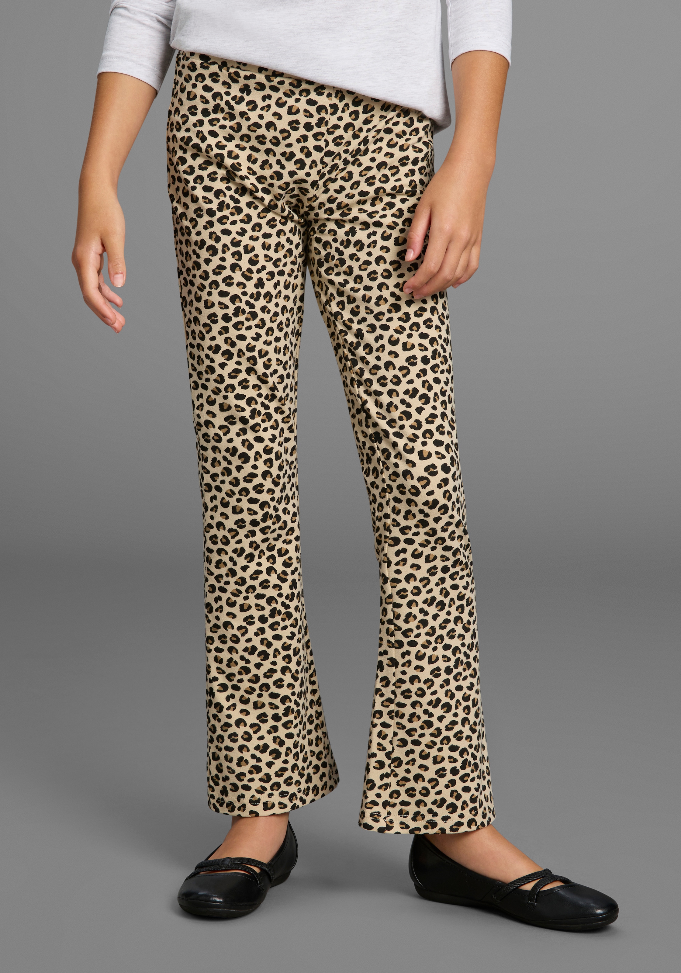 KIDSWORLD Leggings »Leggings mit Schlag«  Jazzpants Bootcut, Leoprint