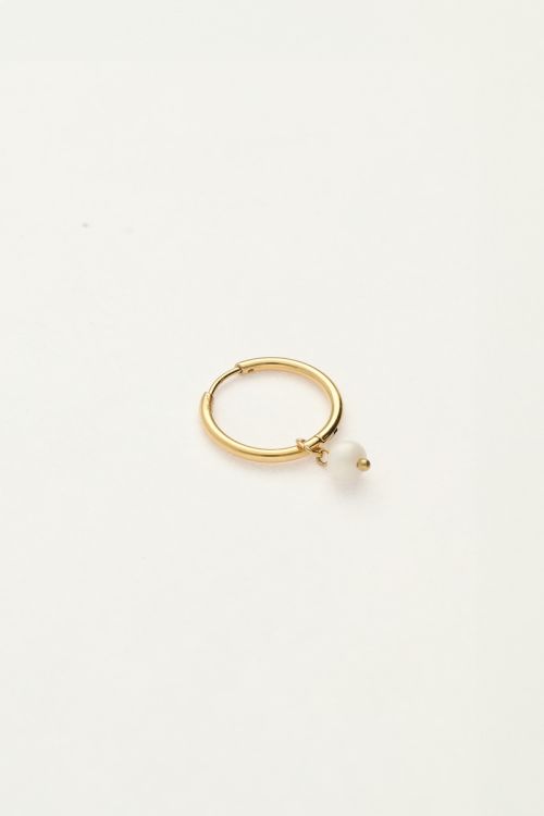 One piece oorring met parel
