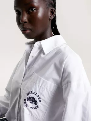 Camisa Varsity Oversized com Bolso e Patch