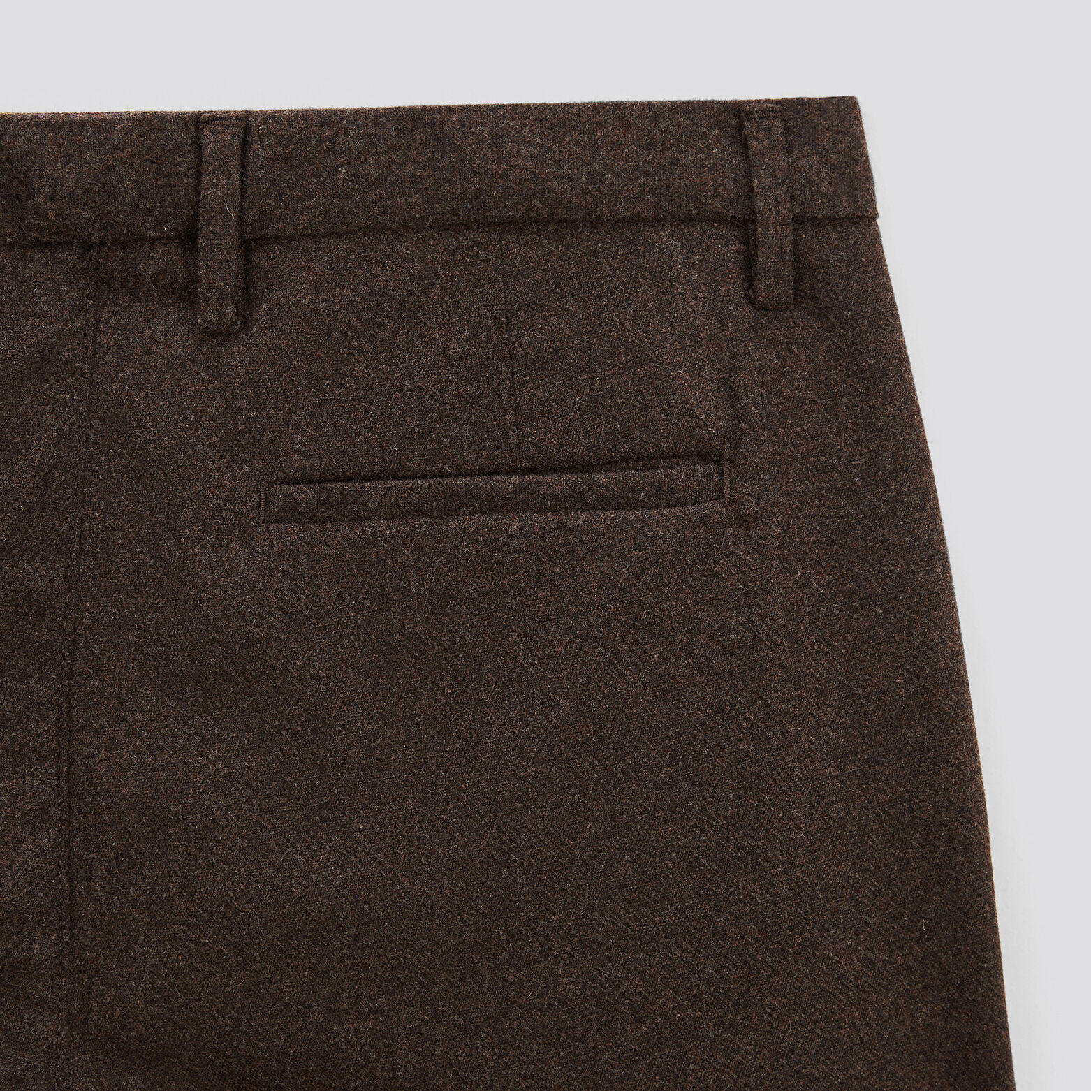 Pantalon chino slim à plis contenant de la laine Marron