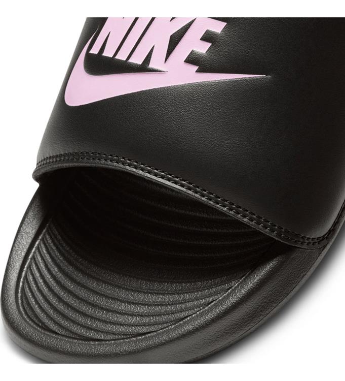 Nike Women Victori One Badslippers