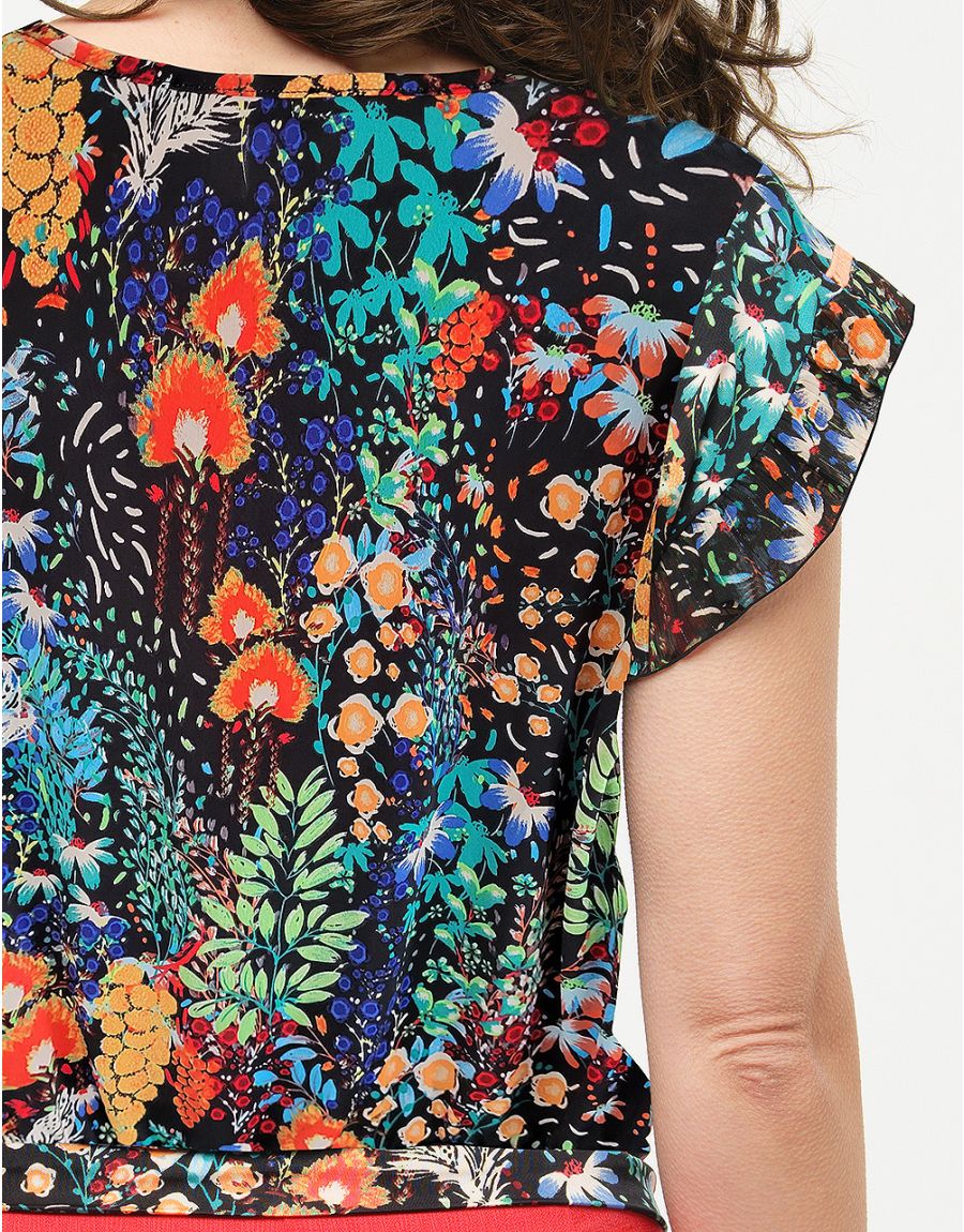 Top fluide noir fleuri