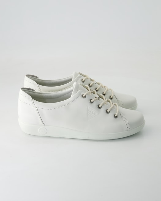 Ecco SOFT 2.0 Sneaker in Weiß