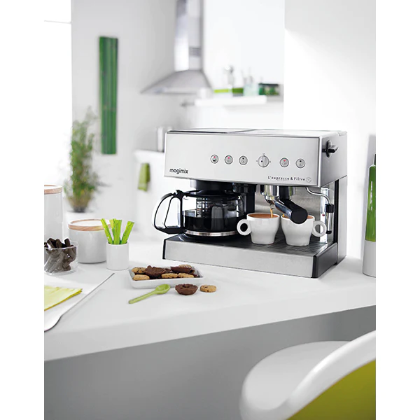 Cafetière Expresso et filtre automatic chrome mat 1,4 L 11423 Magimix
