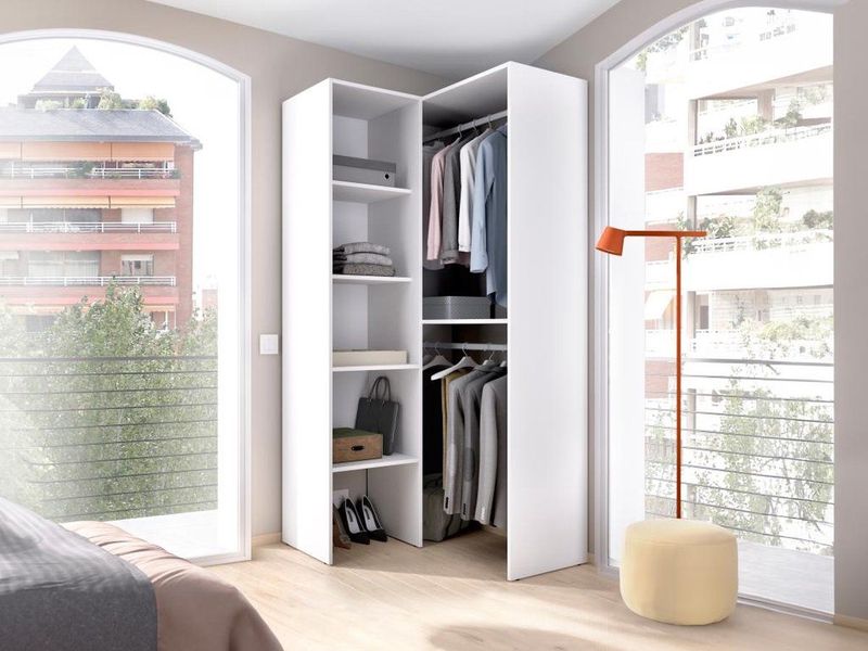 FERDINAND - Hoekkast - Wit - Spaanplaat - 4 Legplanken, 2 Hangstangen