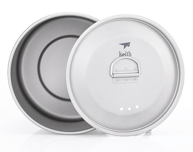 KEITH TITANIUM - MUG TITANE AVEC COUVERCLE 900 ML