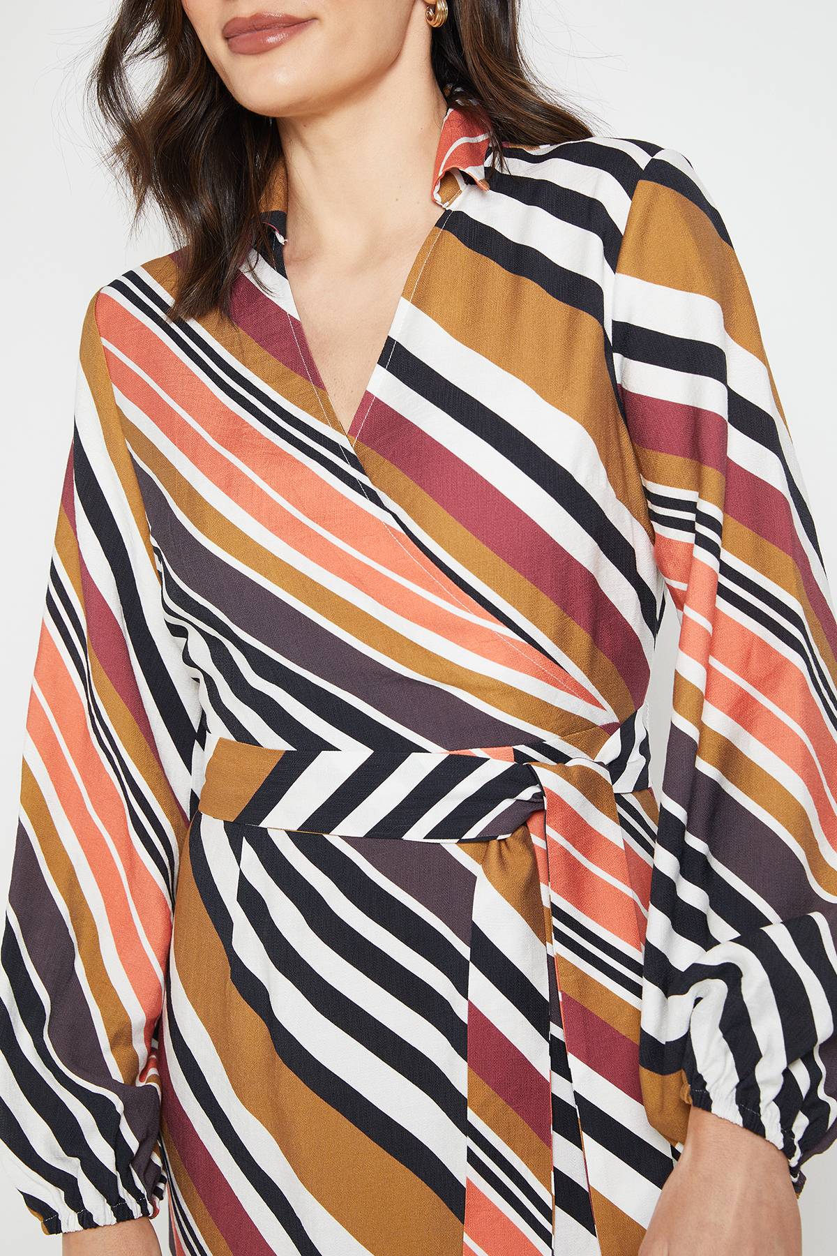 Wallis Robe Midi À Rayures Estivale Avec Ceinture