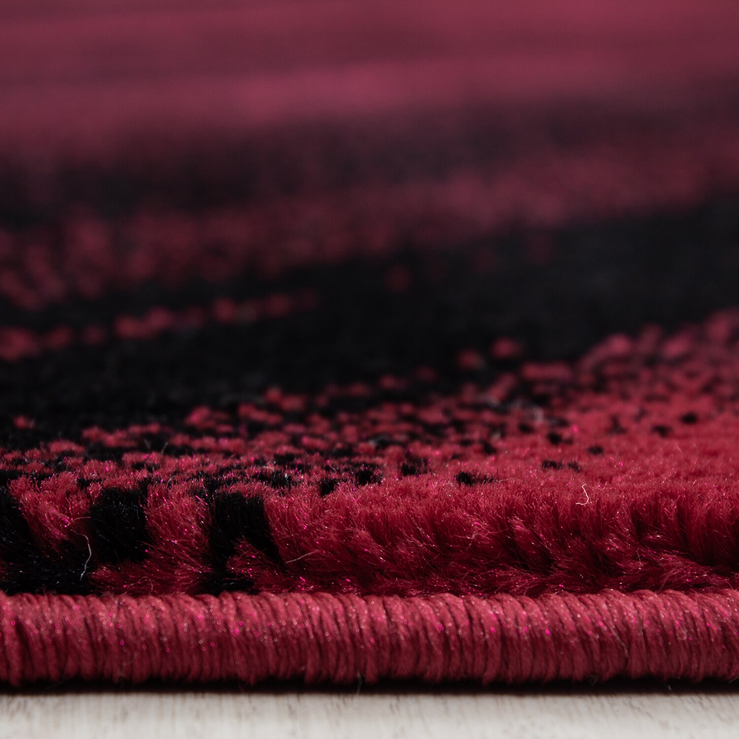 Teppich modern Designer Wohnzimmer Abstrakt Muster Rot oder Schwarz