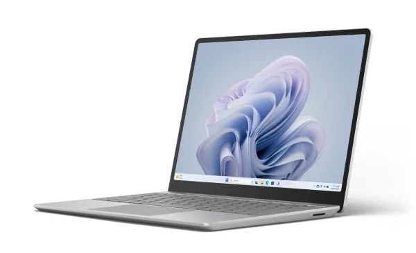 Microsoft Surface Laptop Go 3 - Intel Core i5 - 1235U / op til 4.4 GHz - Win 11 Home - Intel Iris Xe Graphics - 16 GB RAM - 256 GB SSD - 12.4