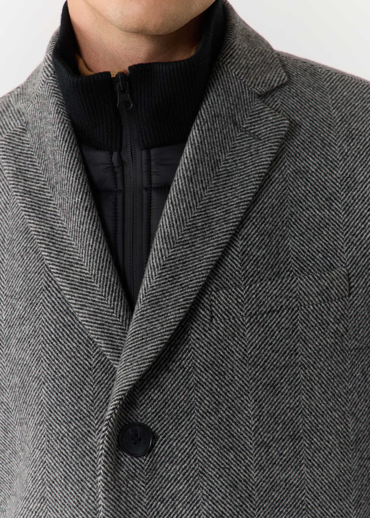 Manteau en laine unie grise à parementure amovible