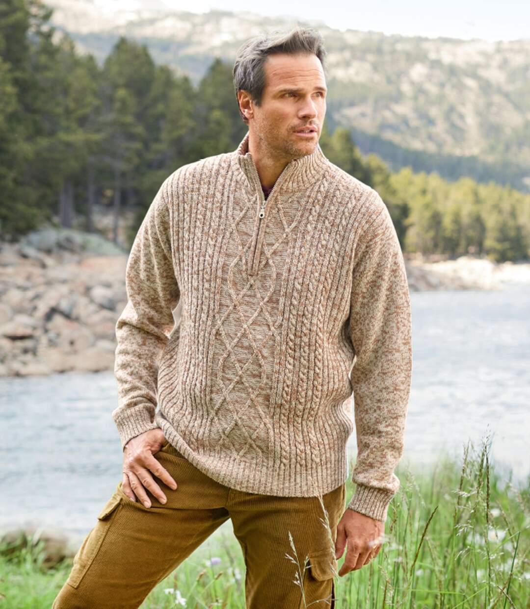 Pull Tricot Col Zippé Mountain