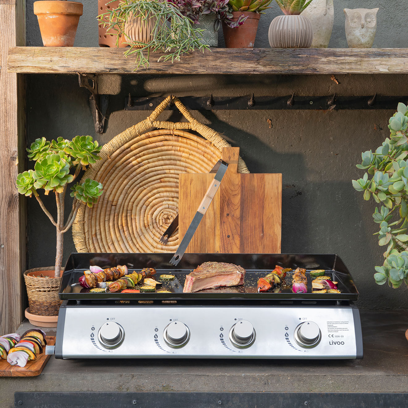 Livoo Plancha gaz 4 bruleurs metal/inox - 80x46x21.5 cm