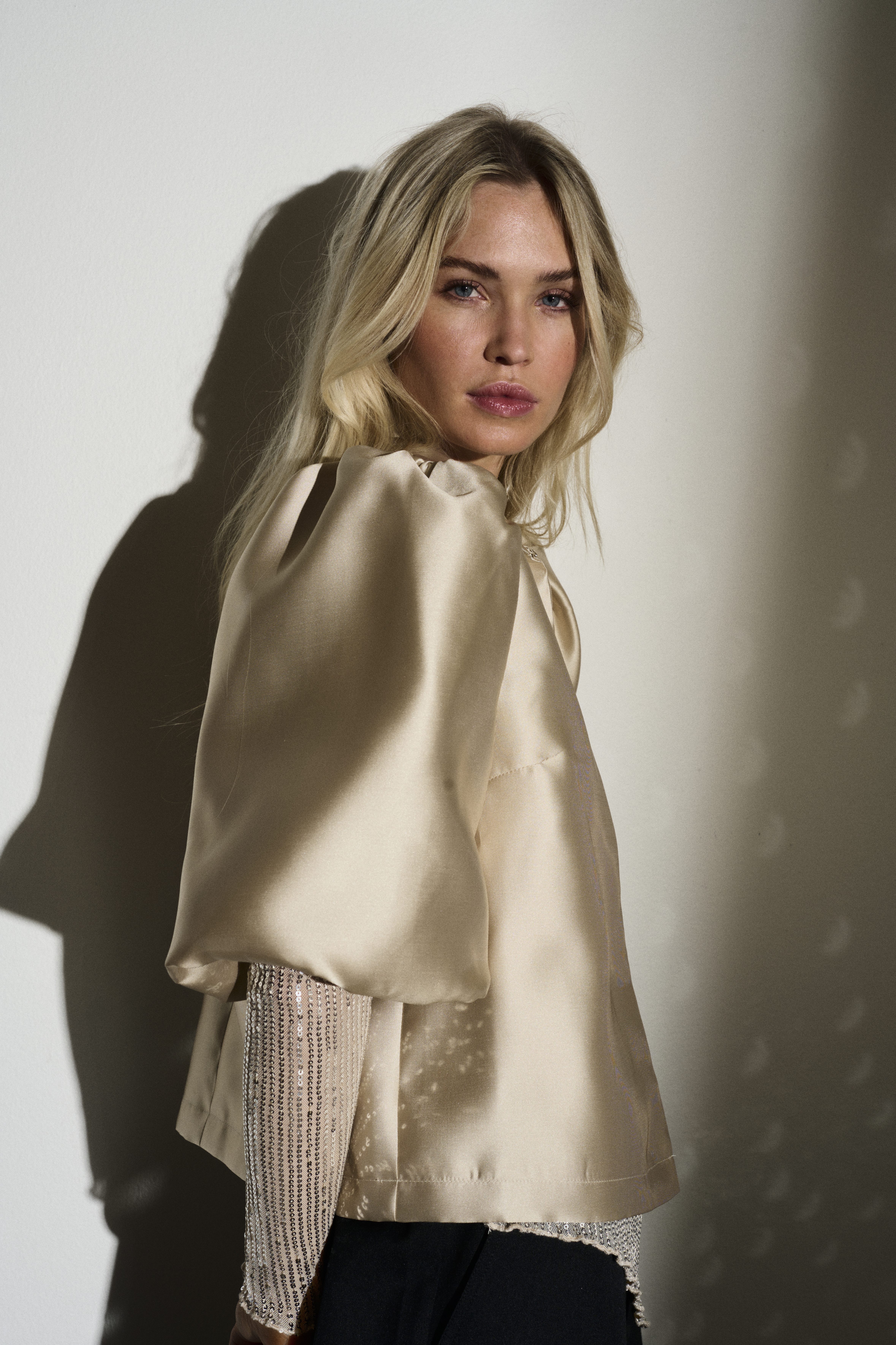 Culture - Tafta Jacket - Champagne