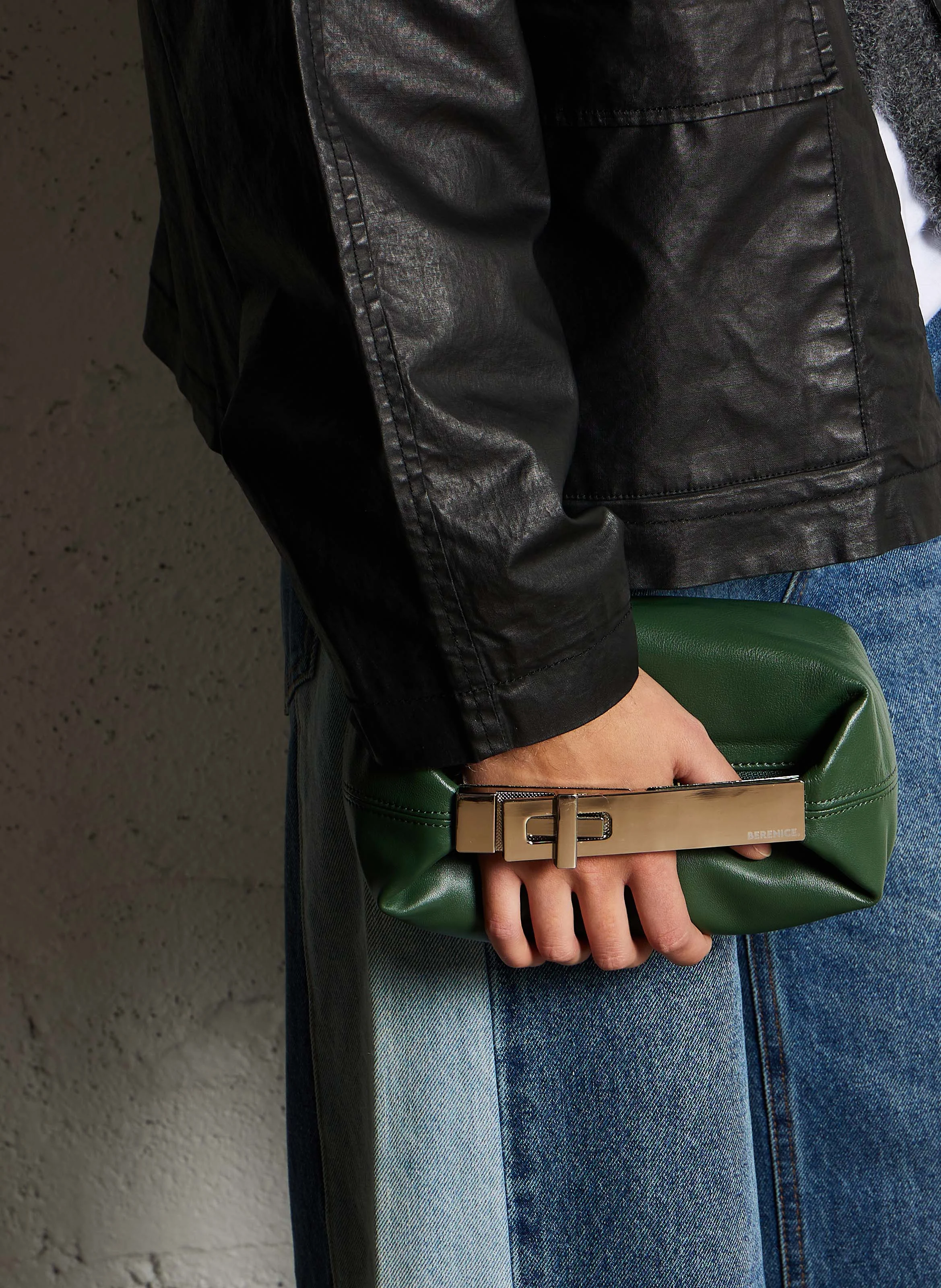 OPOUPY - Petit sac en cuir à anse métallique | Vert