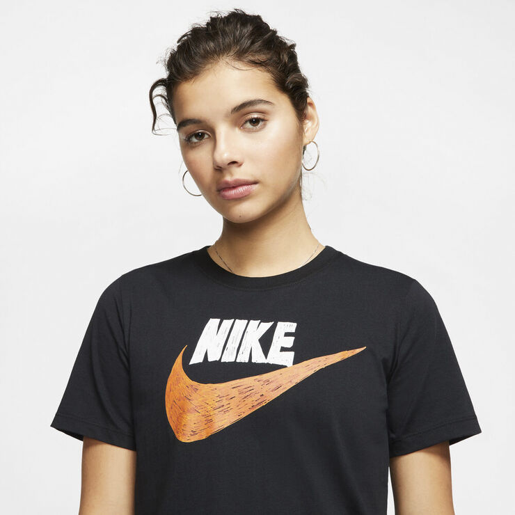 Nike Sportswear T Shirt Sort