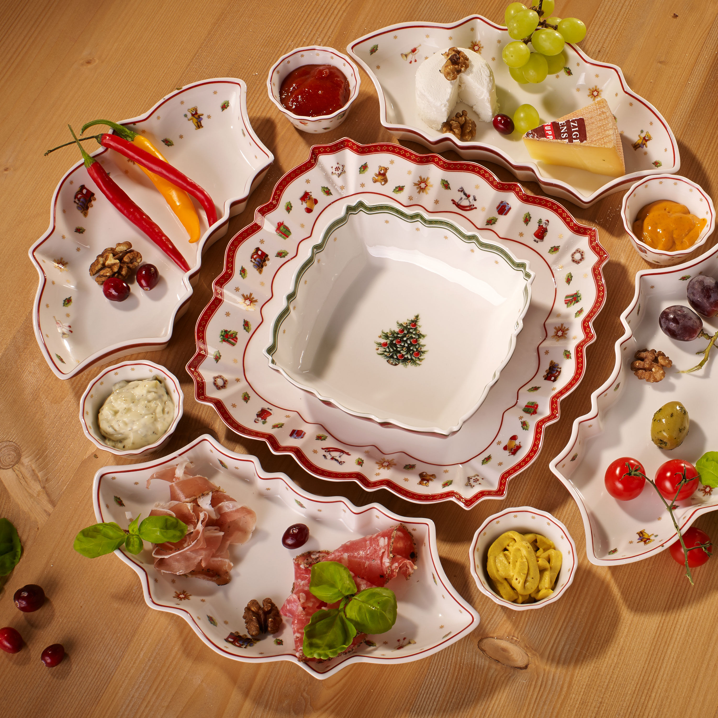 Toy's Delight Serving tray Red, 6.3'' x 6.3'', Premium Porcelain