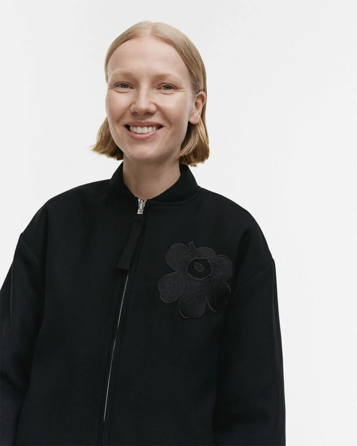 Marimekko MONUMENTTI SOLID 900