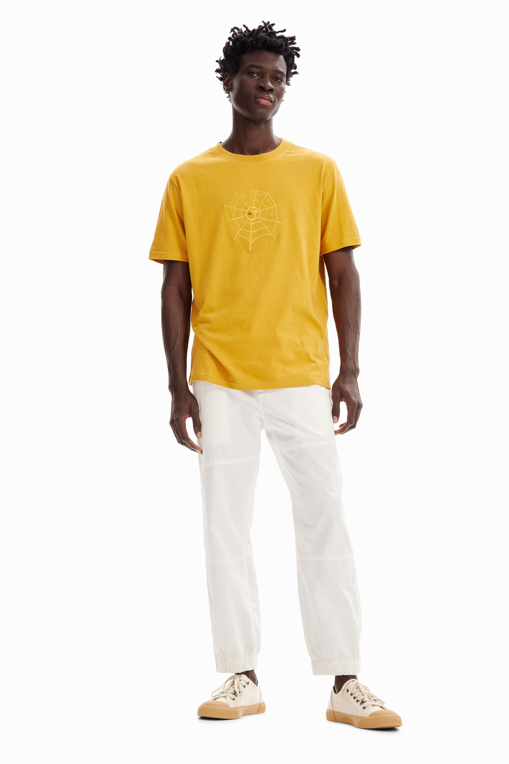 T-shirt toile d'araignée cœur