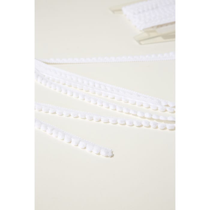 Atelier Veritas-Lint pompom - per meter