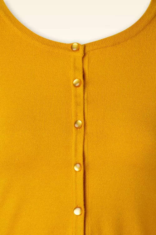Mak Sweater Nyla cropped vest in Honing