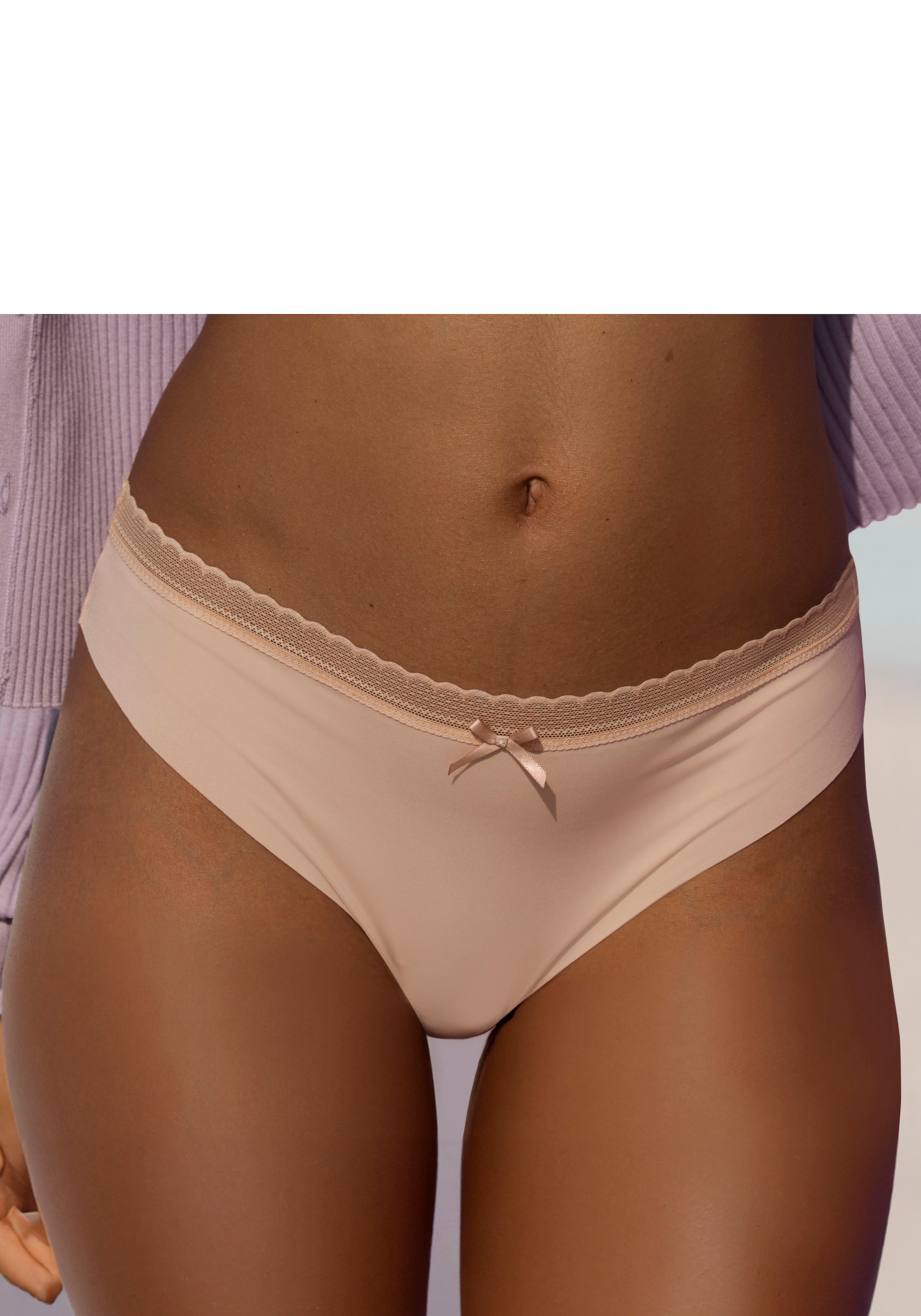LASCANA String , SEAMLESS mit nahtloser Verarbeitung und feinem Spitzenbund