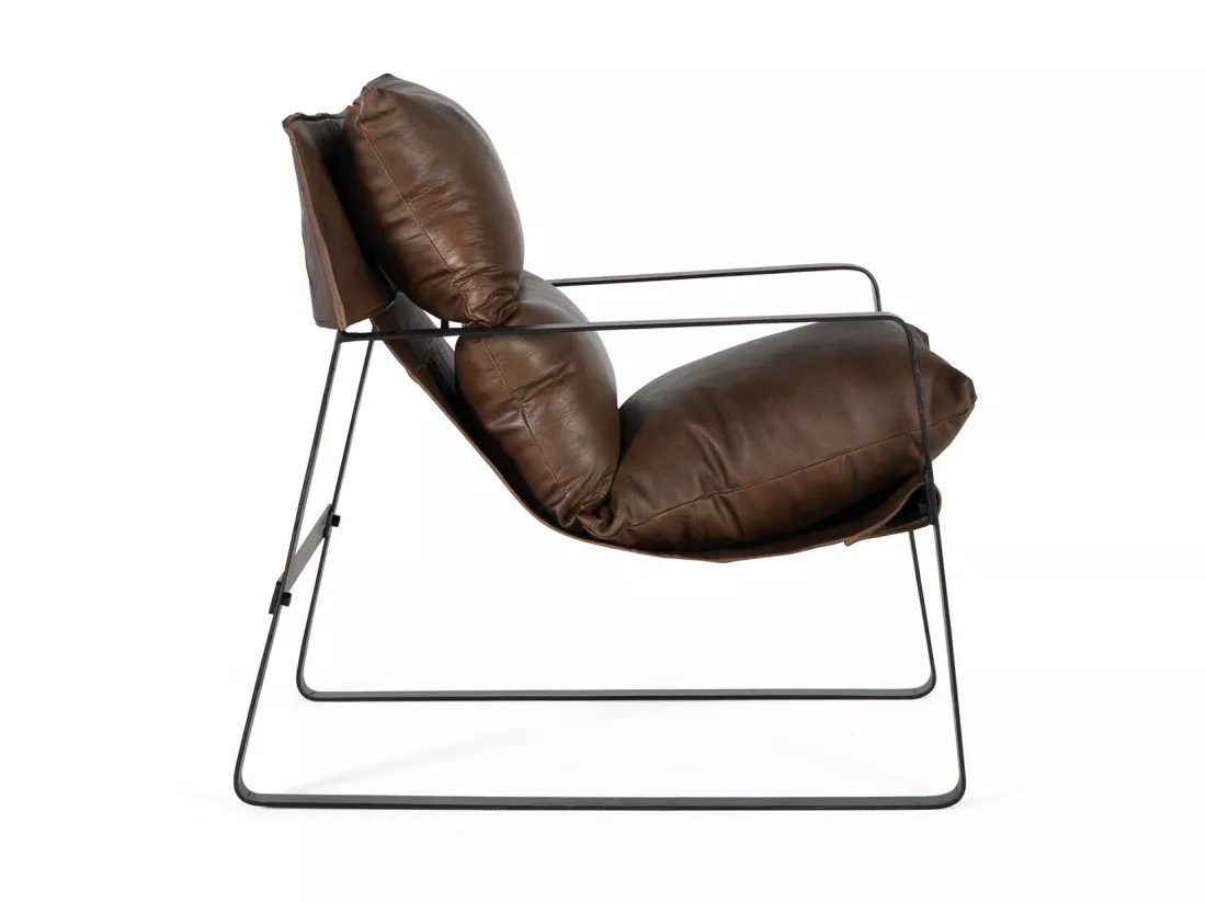 FAUTEUIL REMBOURRÉ EN CUIR VERDE.Giner y Colomer.80x80x58