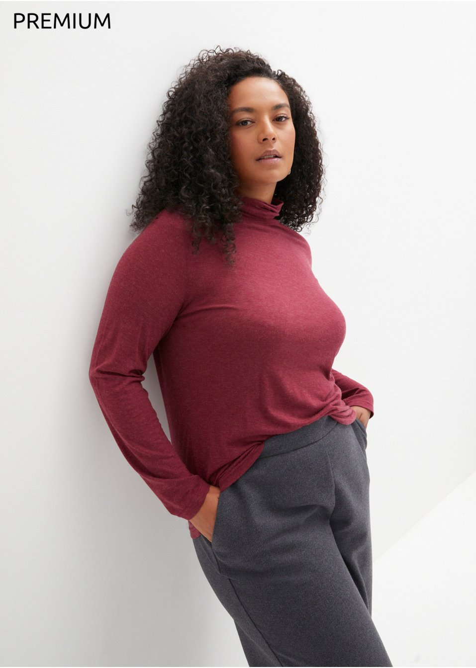 T-shirt col roulé avec teneur en laine