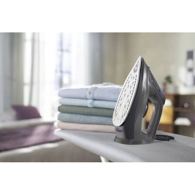 Philips Stoomstrijkijzer DST3041/80 3000 series