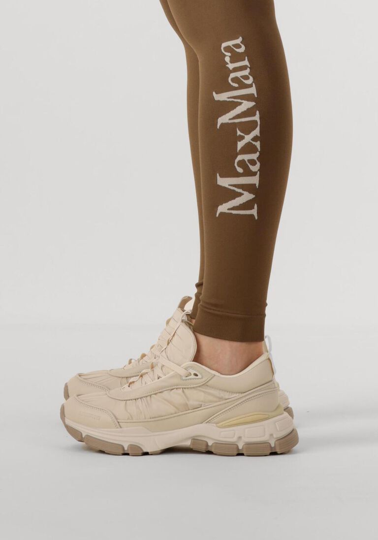 beige axel arigato lage sneakers sphere ruche runner
