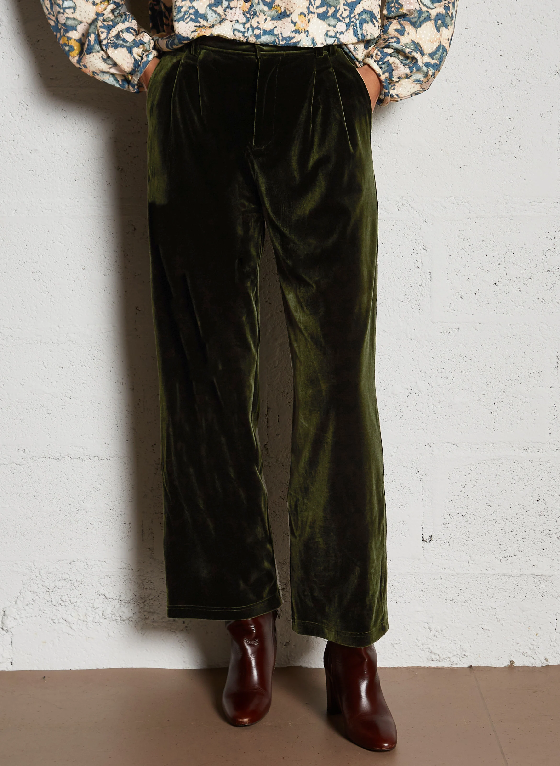Pantalon large en velours | Kaki