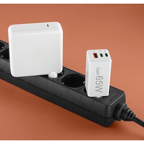 HAMA lader 65 W - hvid