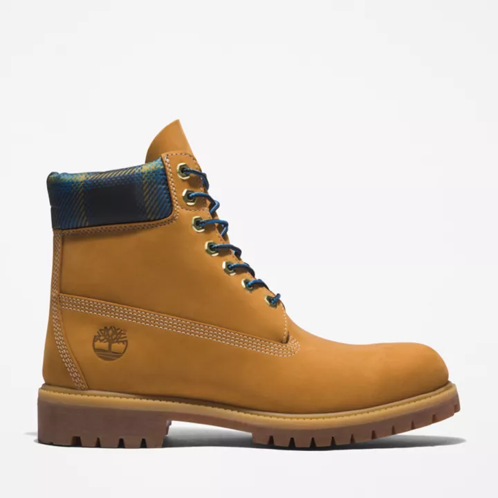 Bota Timberland Premium de 6 polegadas para homem, na cor amarela.