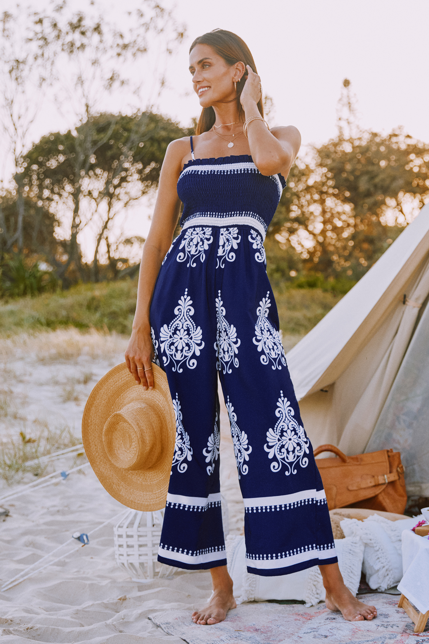 Combinaison à jambes larges avec corsage à smocks bleu marine