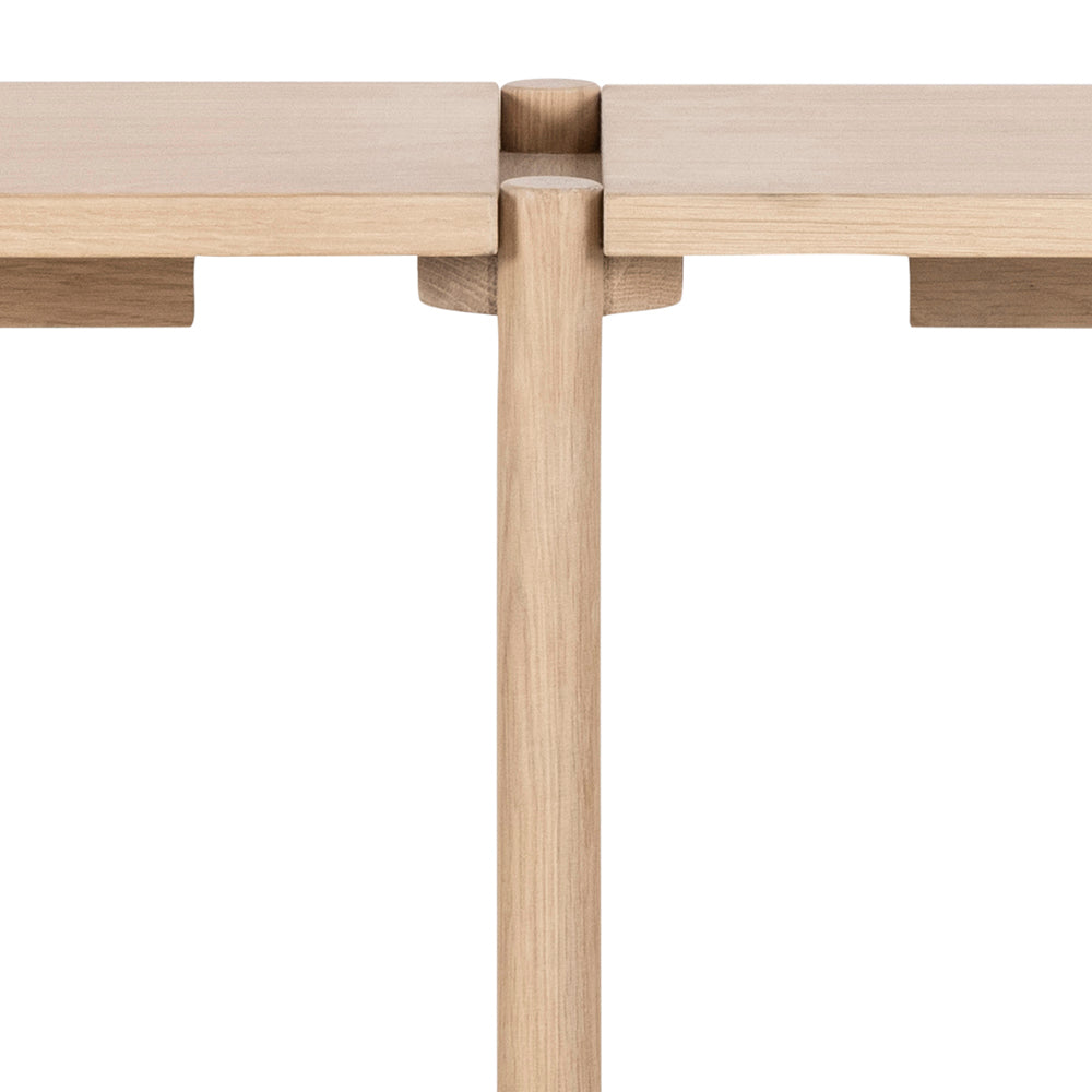 by fonQ basic Sara Sidetable