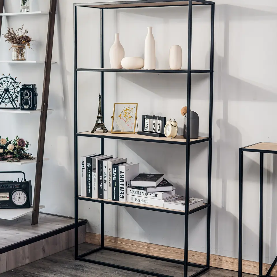 Etagère in industriële stijl met 4 niveaus van hout en zwart metaal