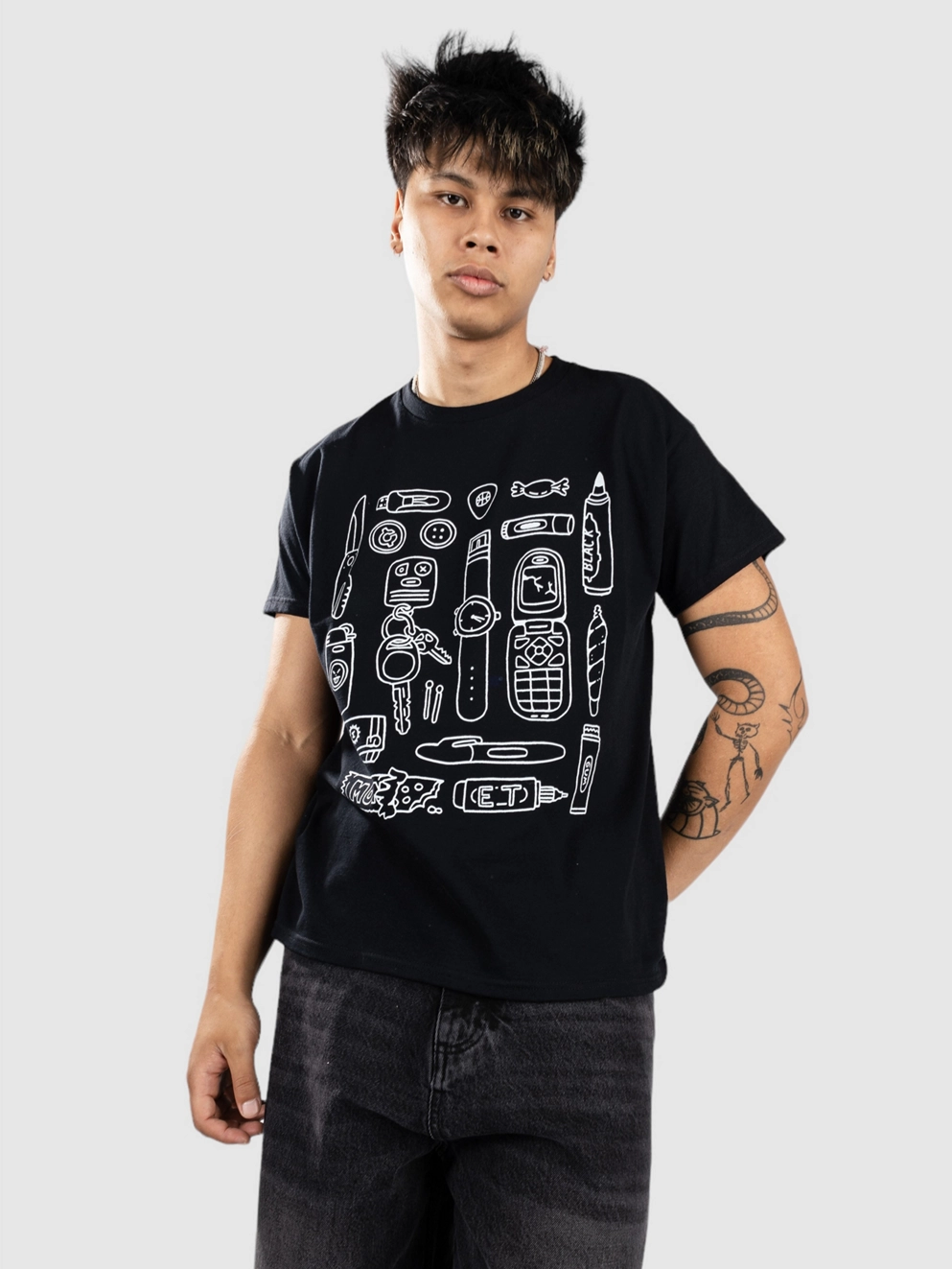 Monet Skateboards Pocket Utensils T-Shirt black