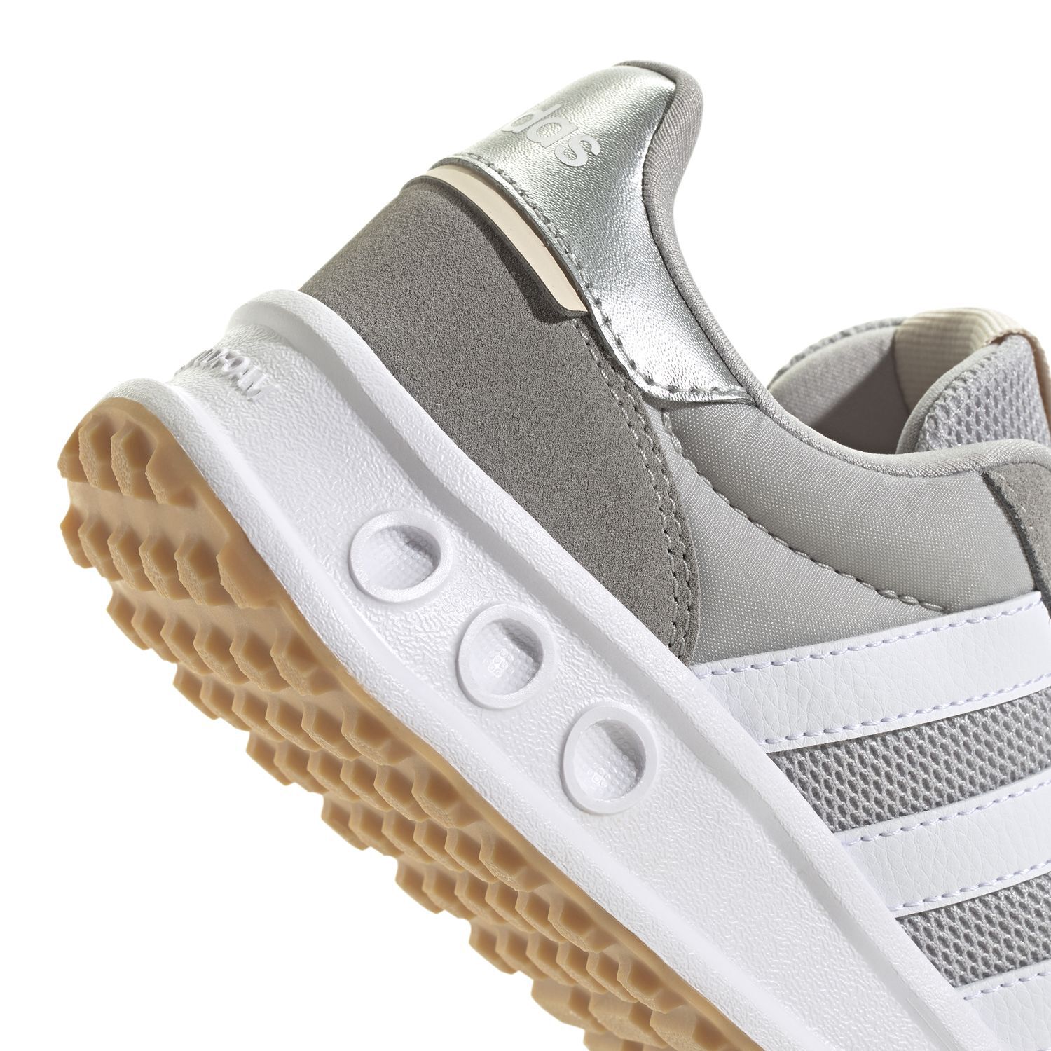 Adidas SportswearRUN 84