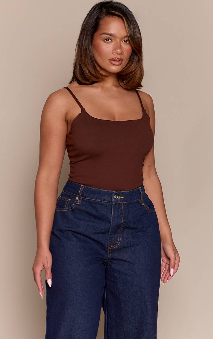 Chocolat Body Sculptant À Bretelles Avec Soutien-gorge Intégré