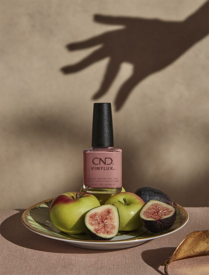 CND Fuji Love, CND VINYLUX