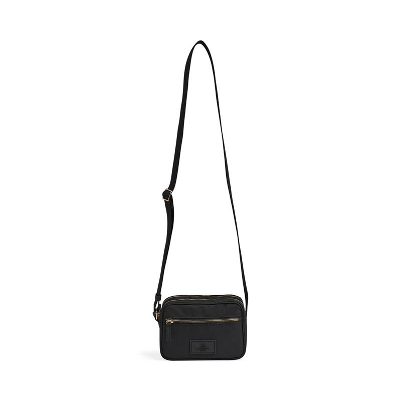Markberg<br>Crossbody Block