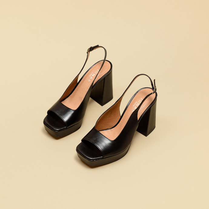Escarpins à bouts ouverts carrés et talons hauts  en cuir noir
