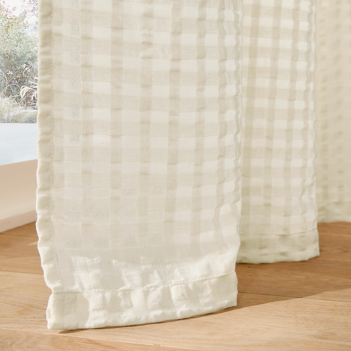 LA REDOUTE INTERIEURS<br>Cortina de vidro com padrão xadrez tom sobre tom e laços, Madrila